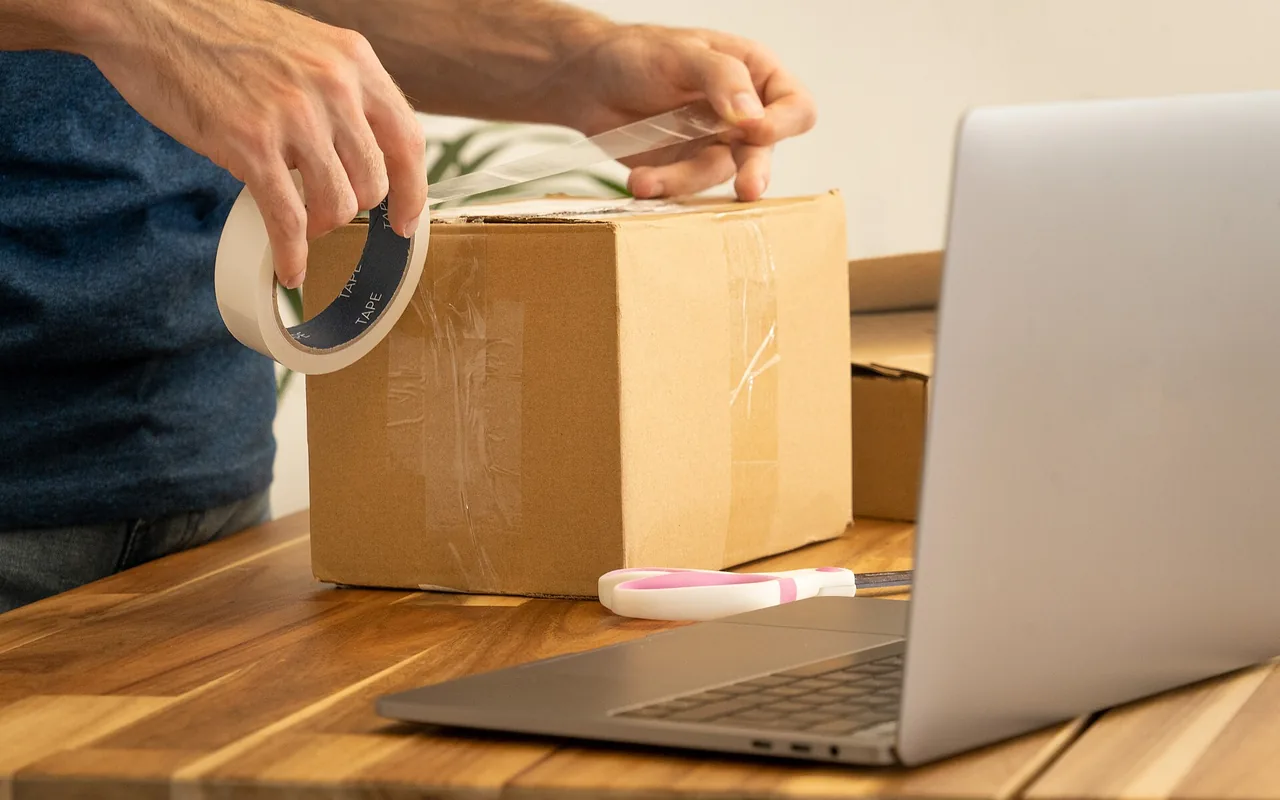 Etsy Ads: When Paid Placement Pays and When It Burns Budget